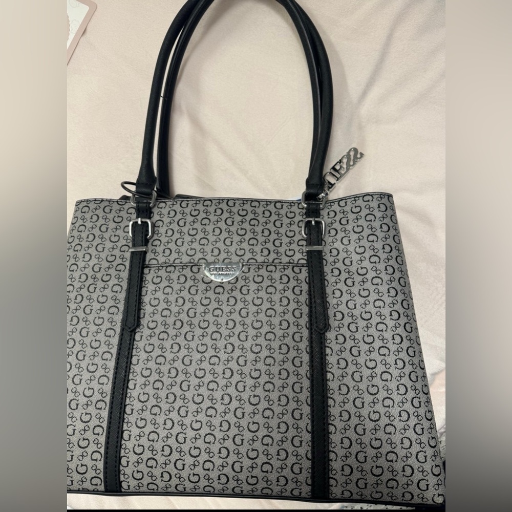 GUESS BAG
